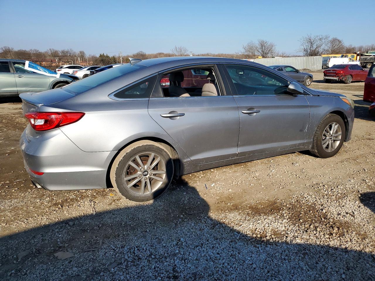 2016 HYUNDAI SONATA