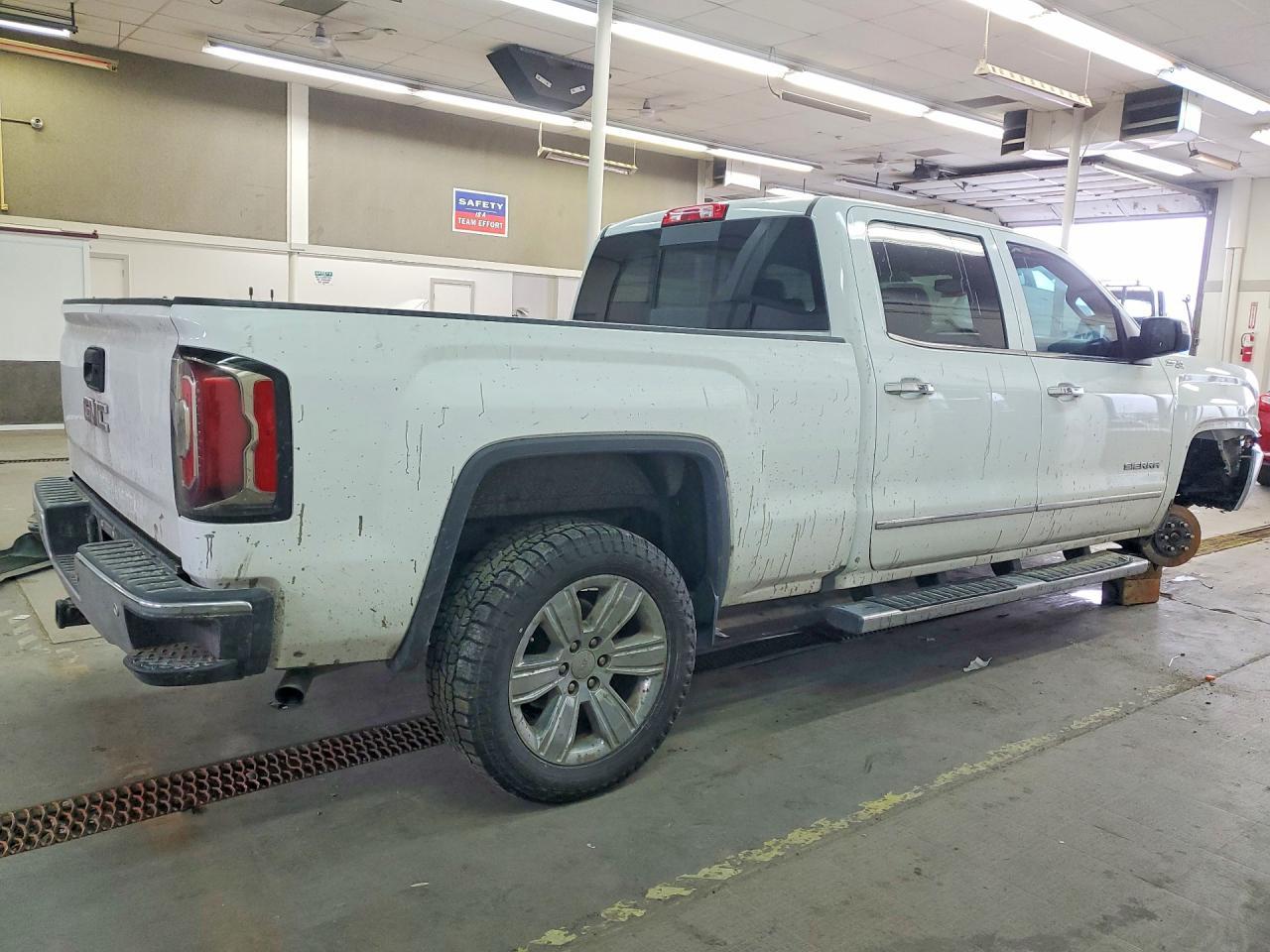 2018 GMC Sierra