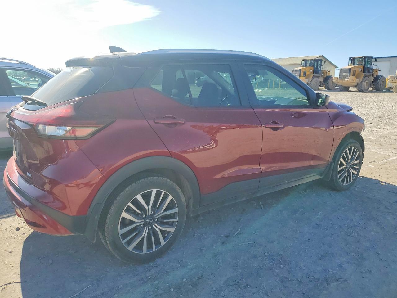 2022 NISSAN KICKS