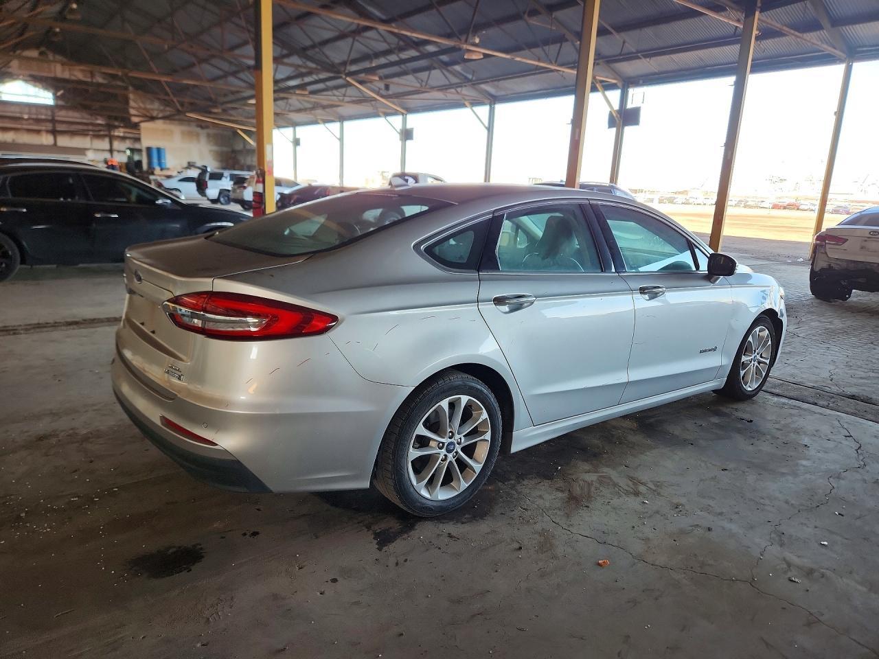 2019 FORD FUSION