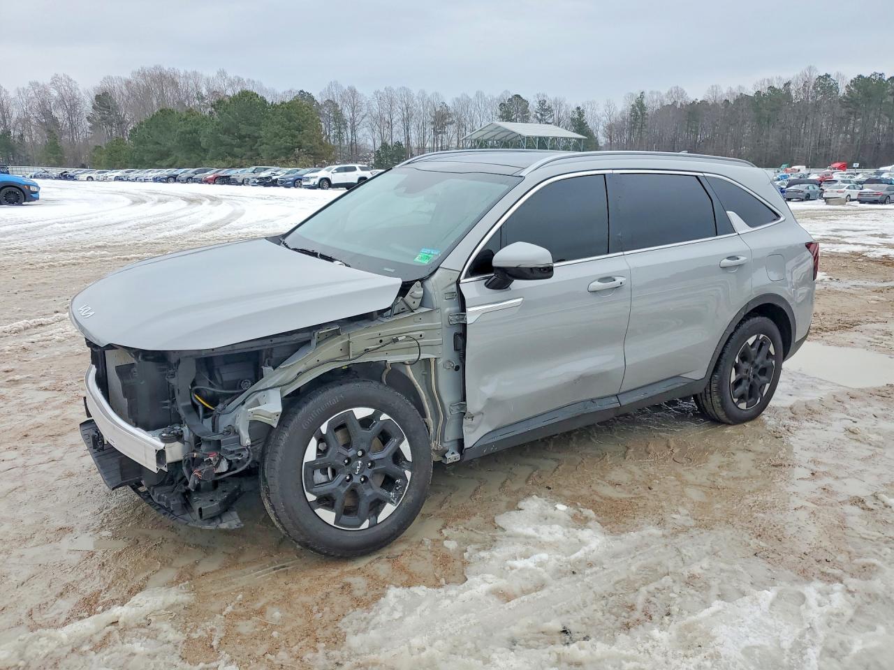 2025 KIA SORENTO