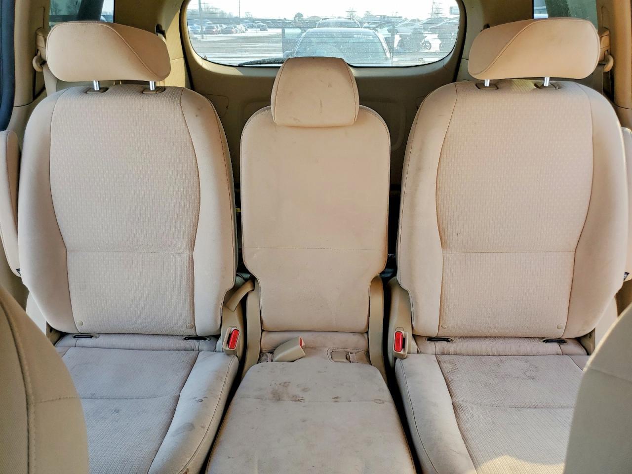 2016 KIA SEDONA