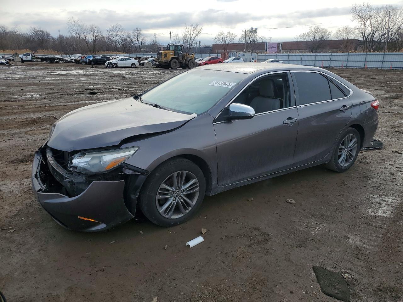 2015 TOYOTA CAMRY