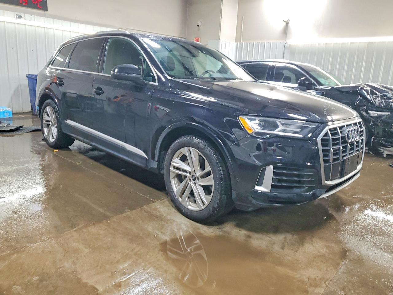 2021 AUDI Q7