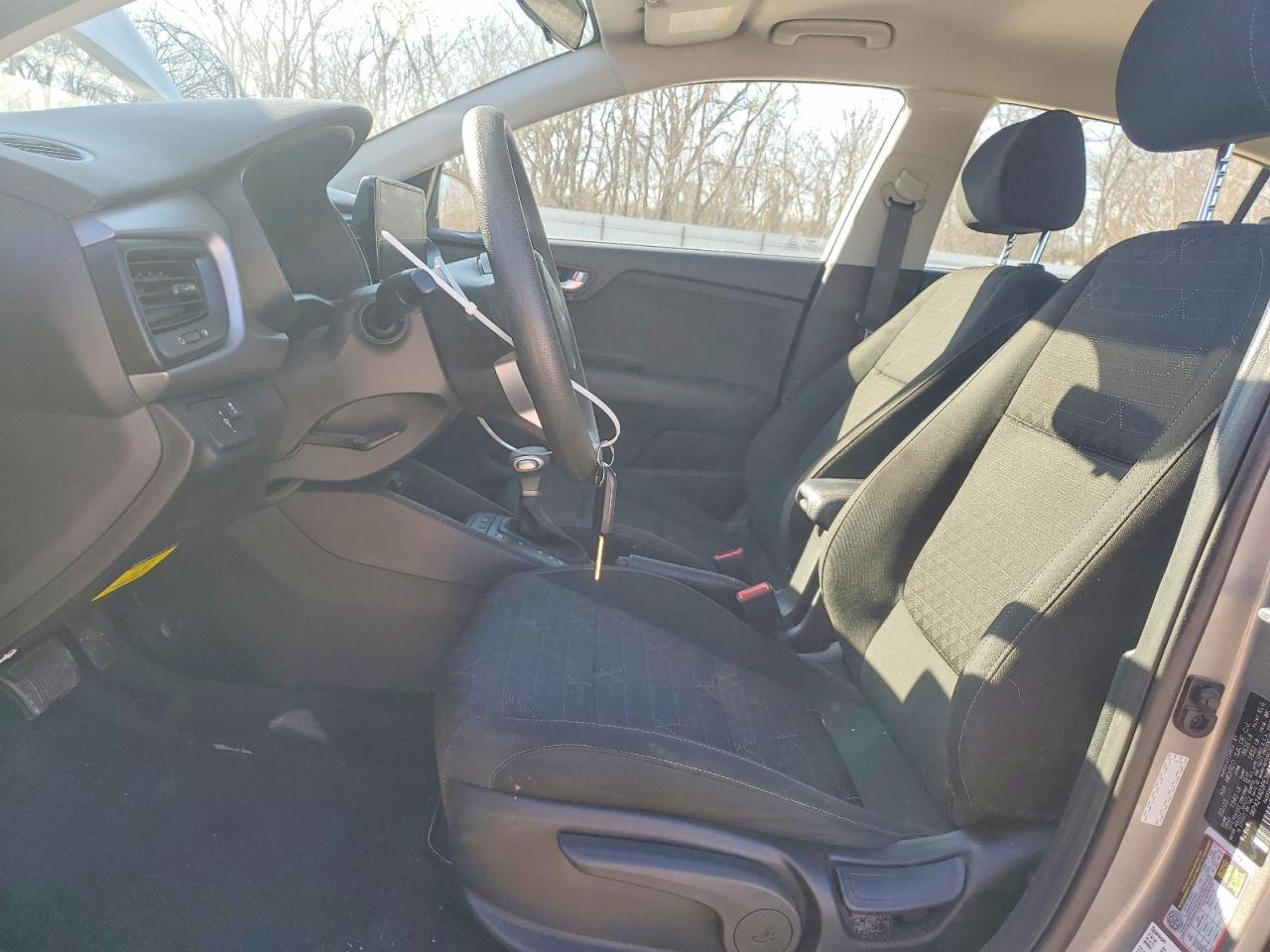2023 KIA RIO