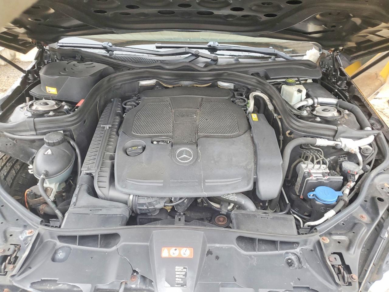 2013 MERCEDES-BENZ E-Class