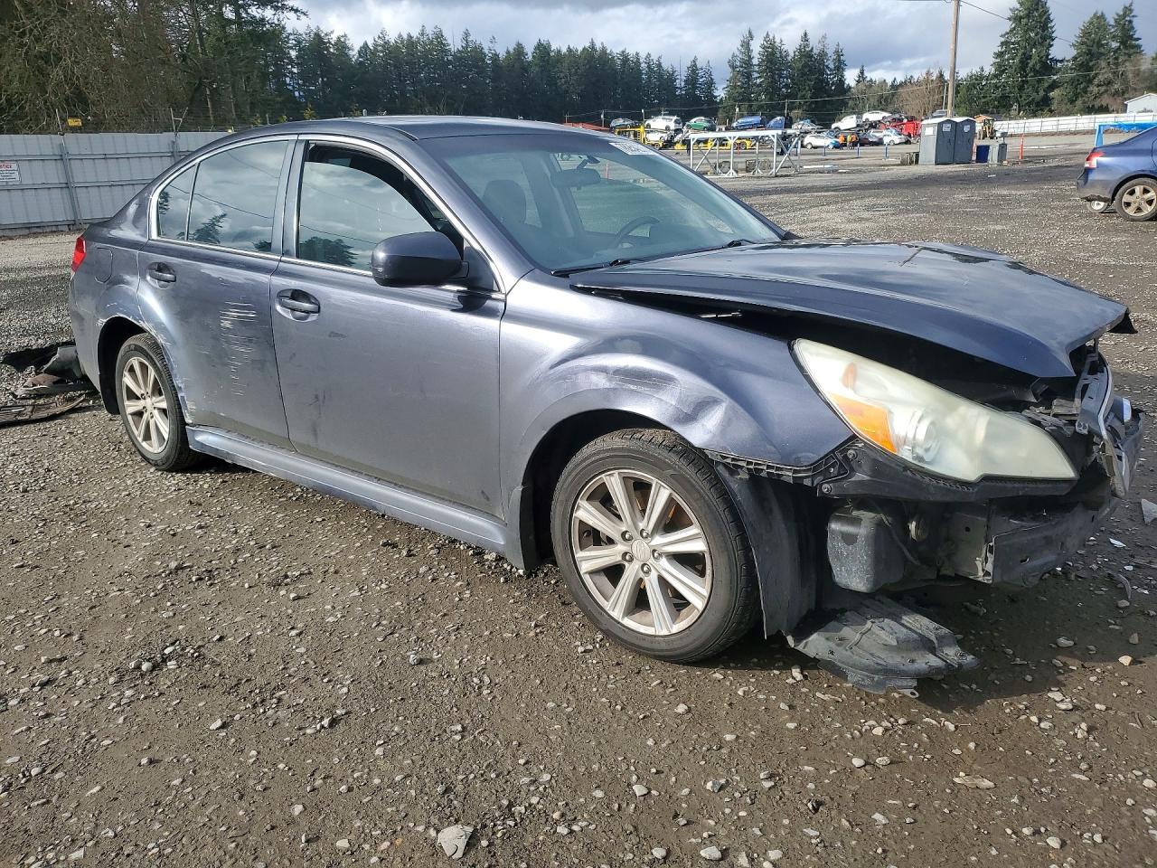 2011 SUBARU Legacy