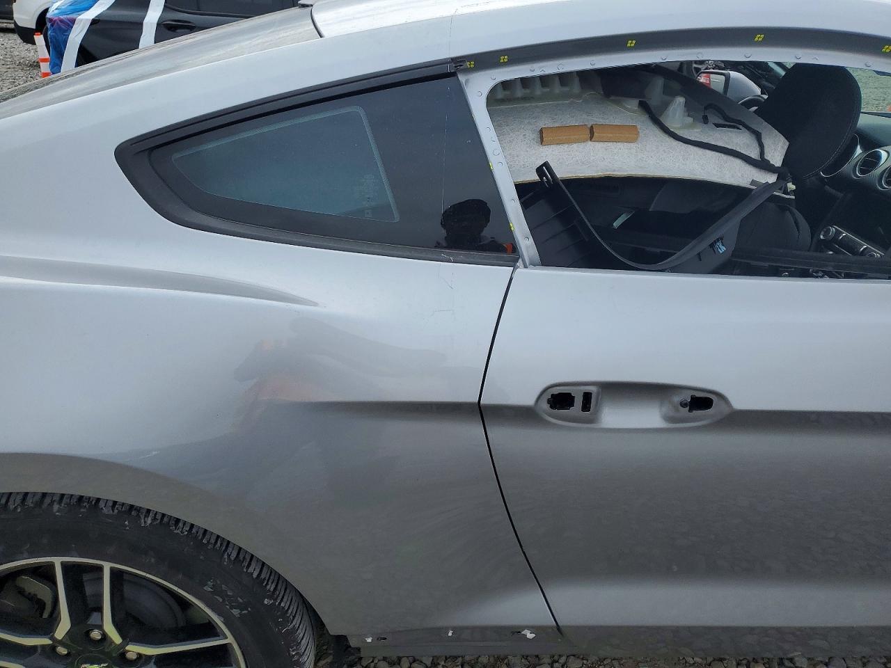 2021 FORD MUSTANG