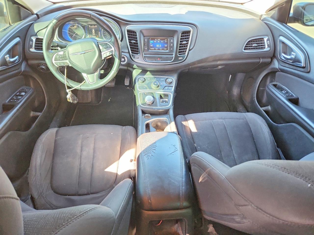 2015 CHRYSLER 200