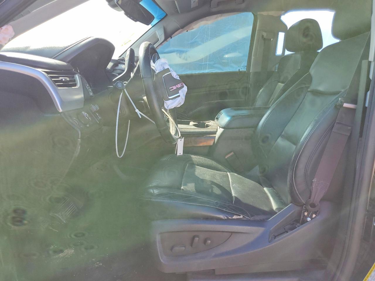 2015 GMC Yukon