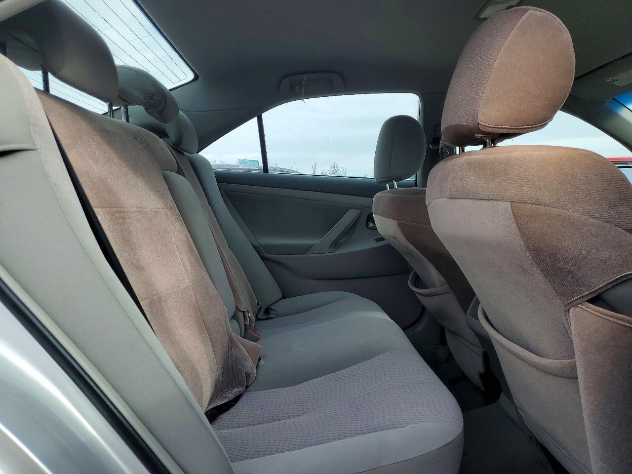 2011 Toyt Camry