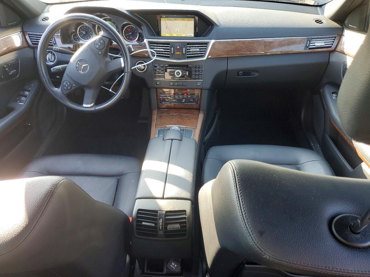 2011 MERCEDES-BENZ E-Class