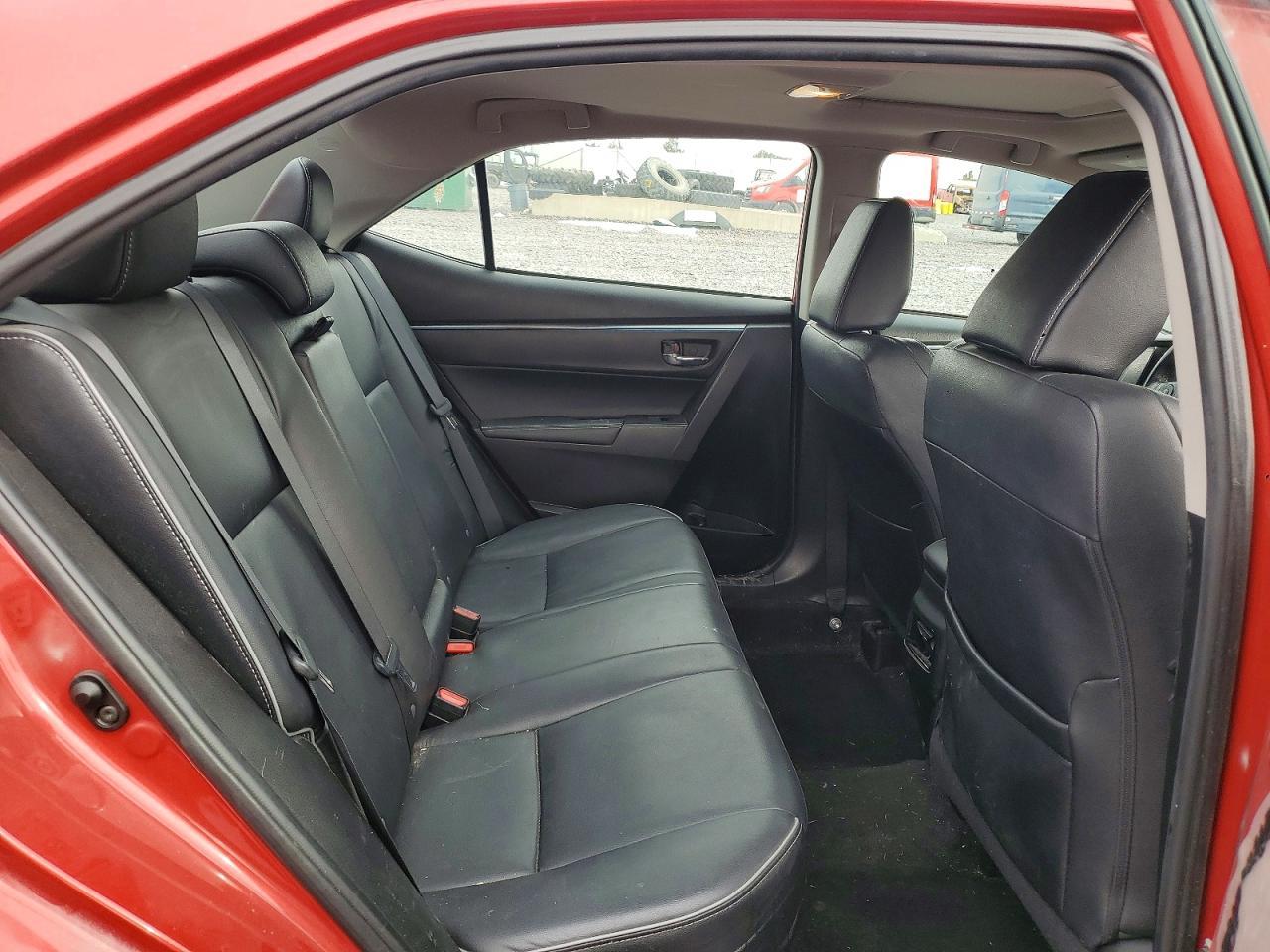2016 TOYOTA COROLLA