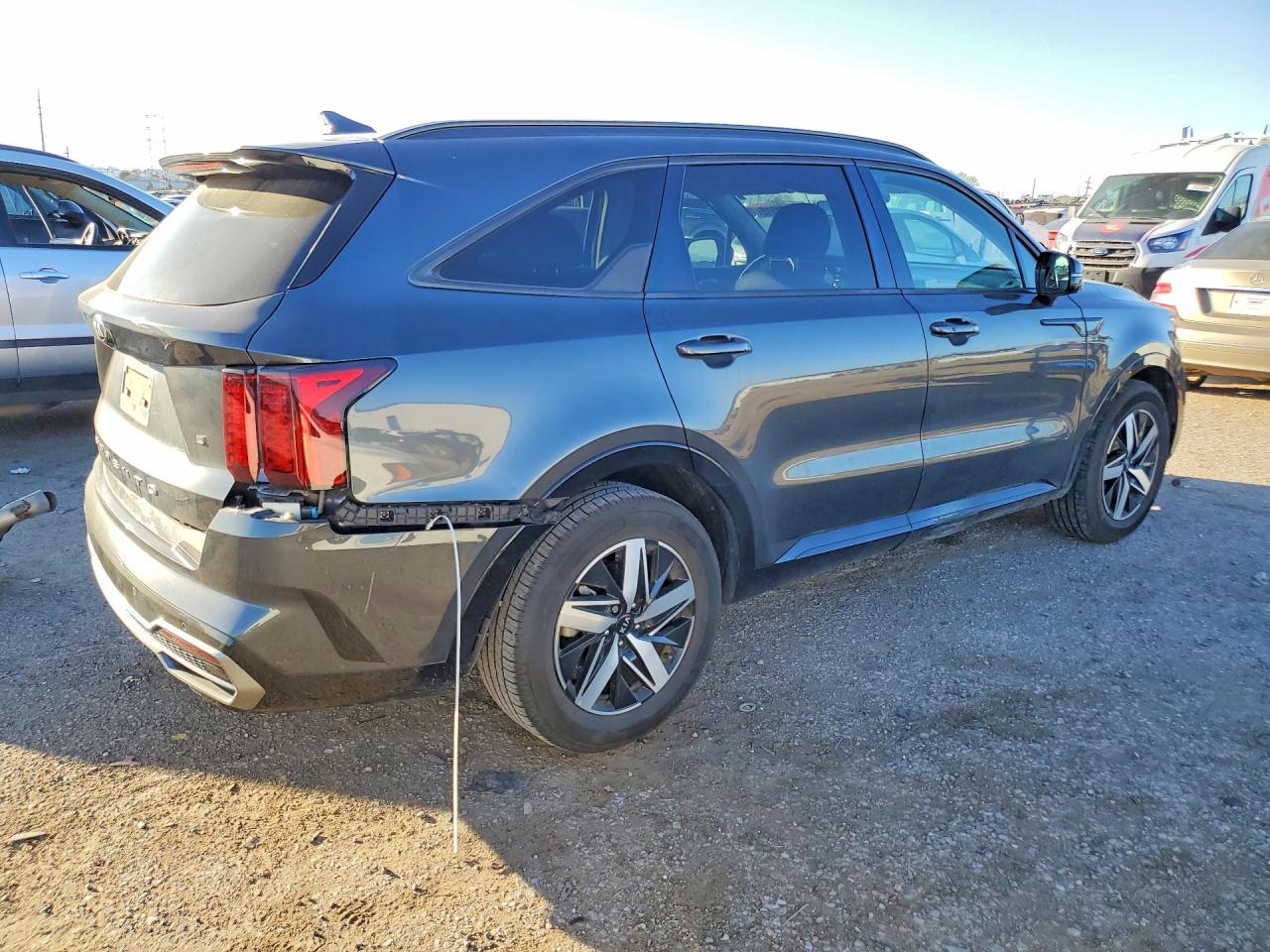 2021 KIA SORENTO