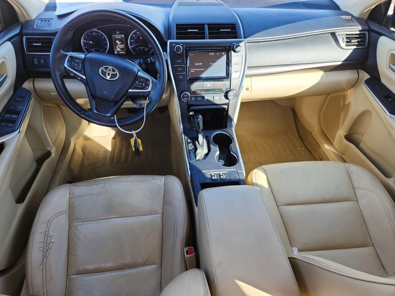 2015 TOYOTA CAMRY