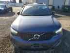 2022 VOLVO XC40