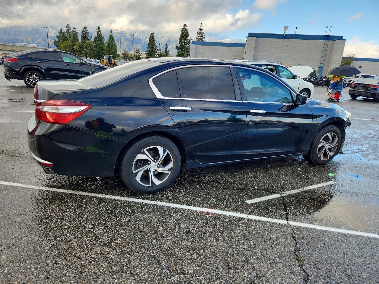 2017 HONDA ACCORD