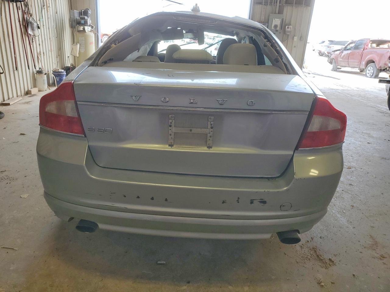 2013 VOLVO S80