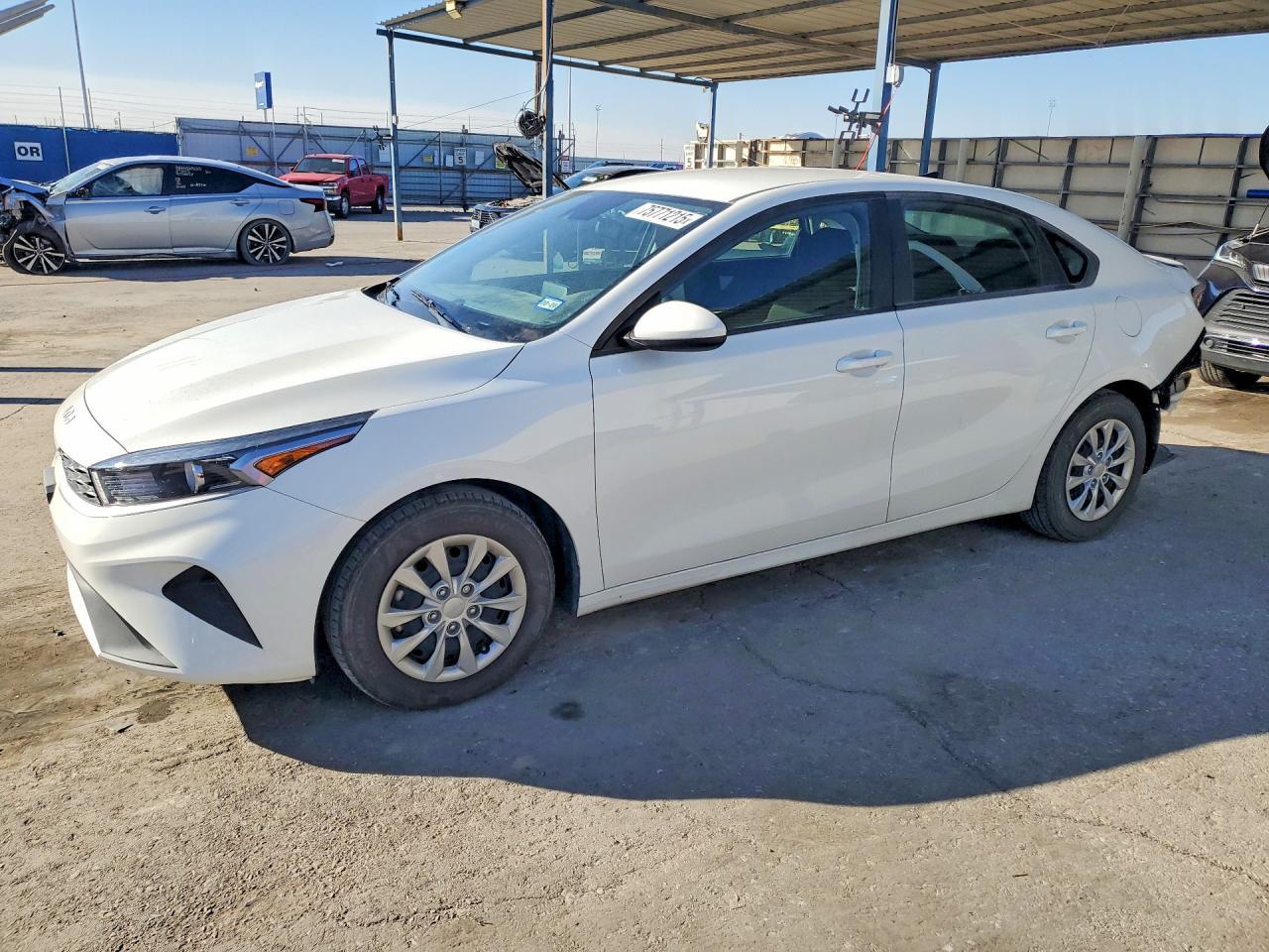 2023 KIA FORTE