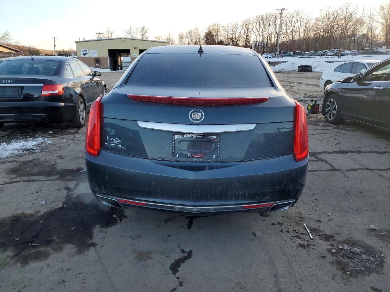 2013 CADILLAC XTS