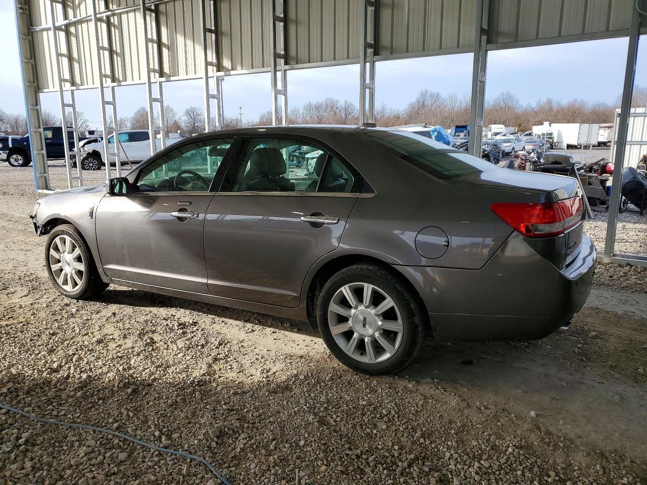 2012 LINCOLN MKZ
