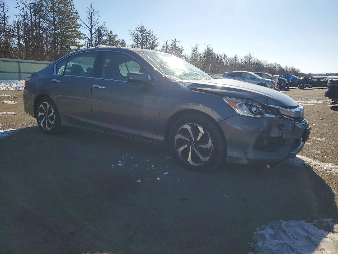 2016 HONDA ACCORD