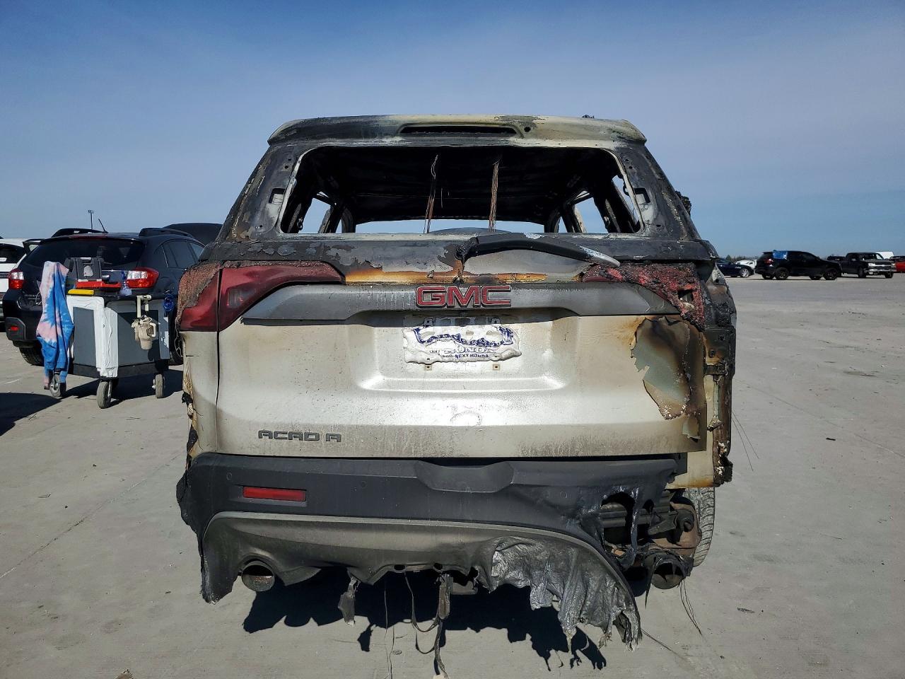 2018 GMC ACADIA