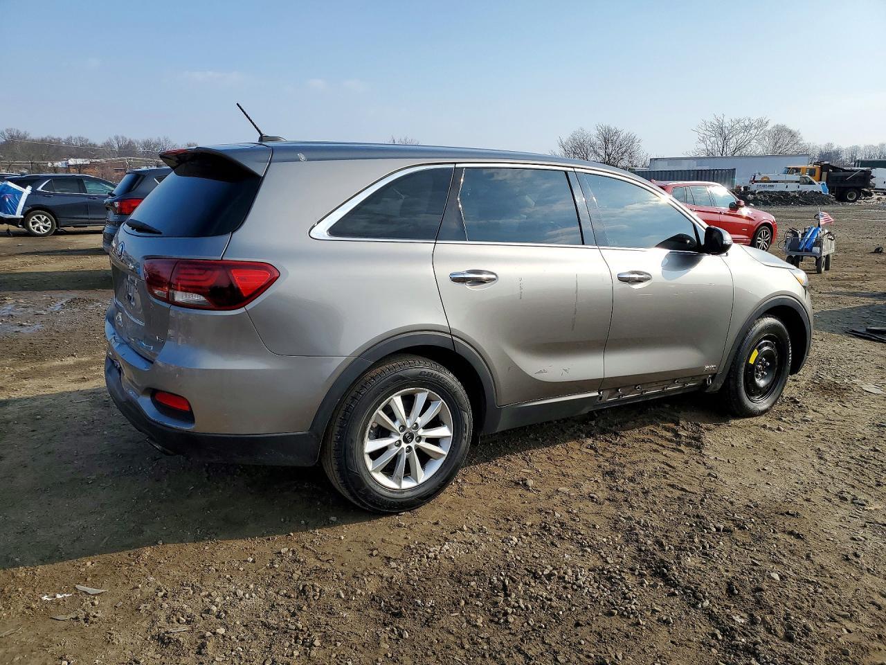 2019 KIA SORENTO