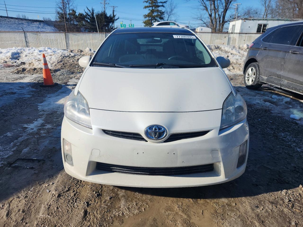 2011 TOYOTA PRIUS