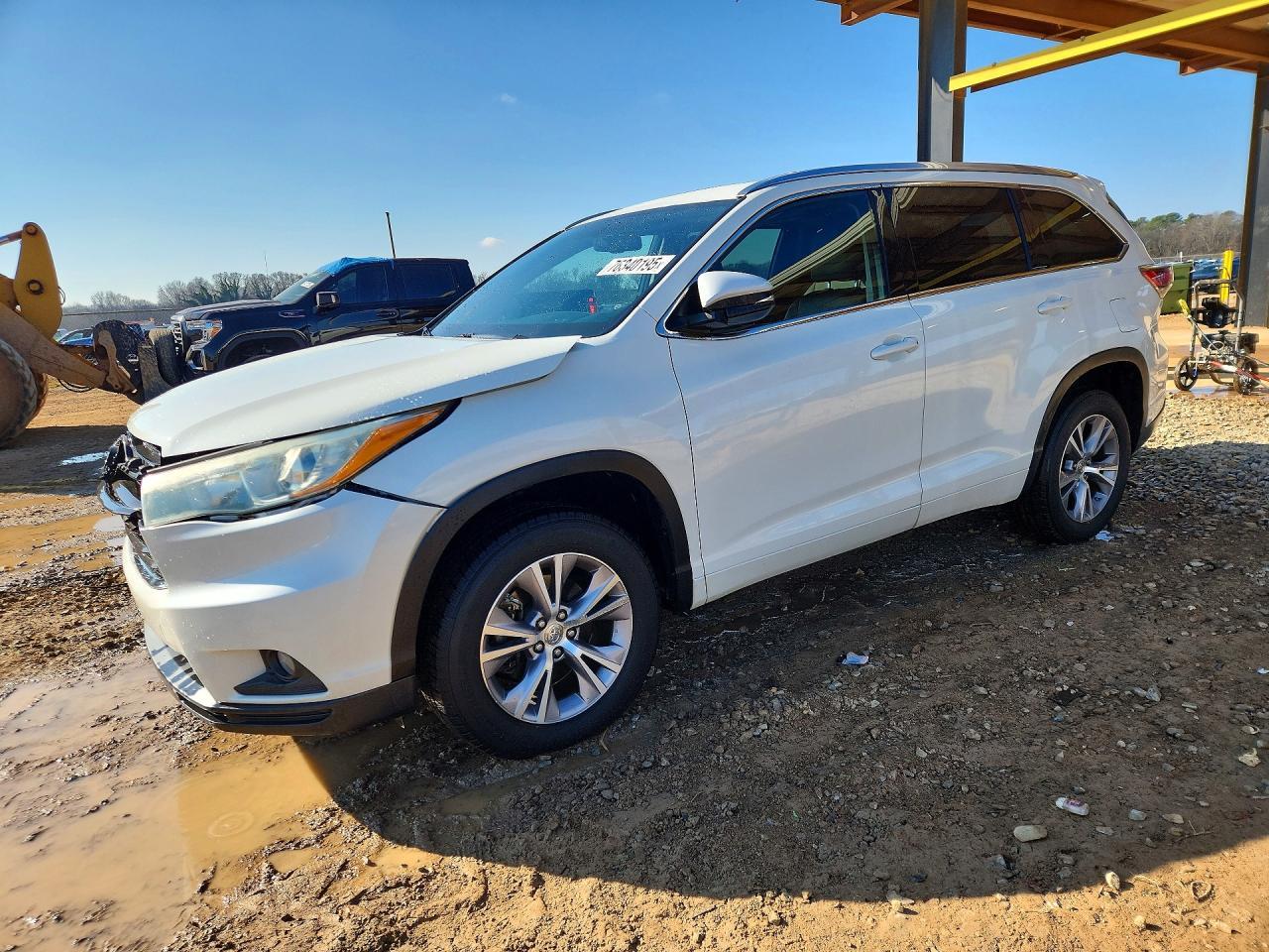 2015 TOYOTA HIGHLANDER