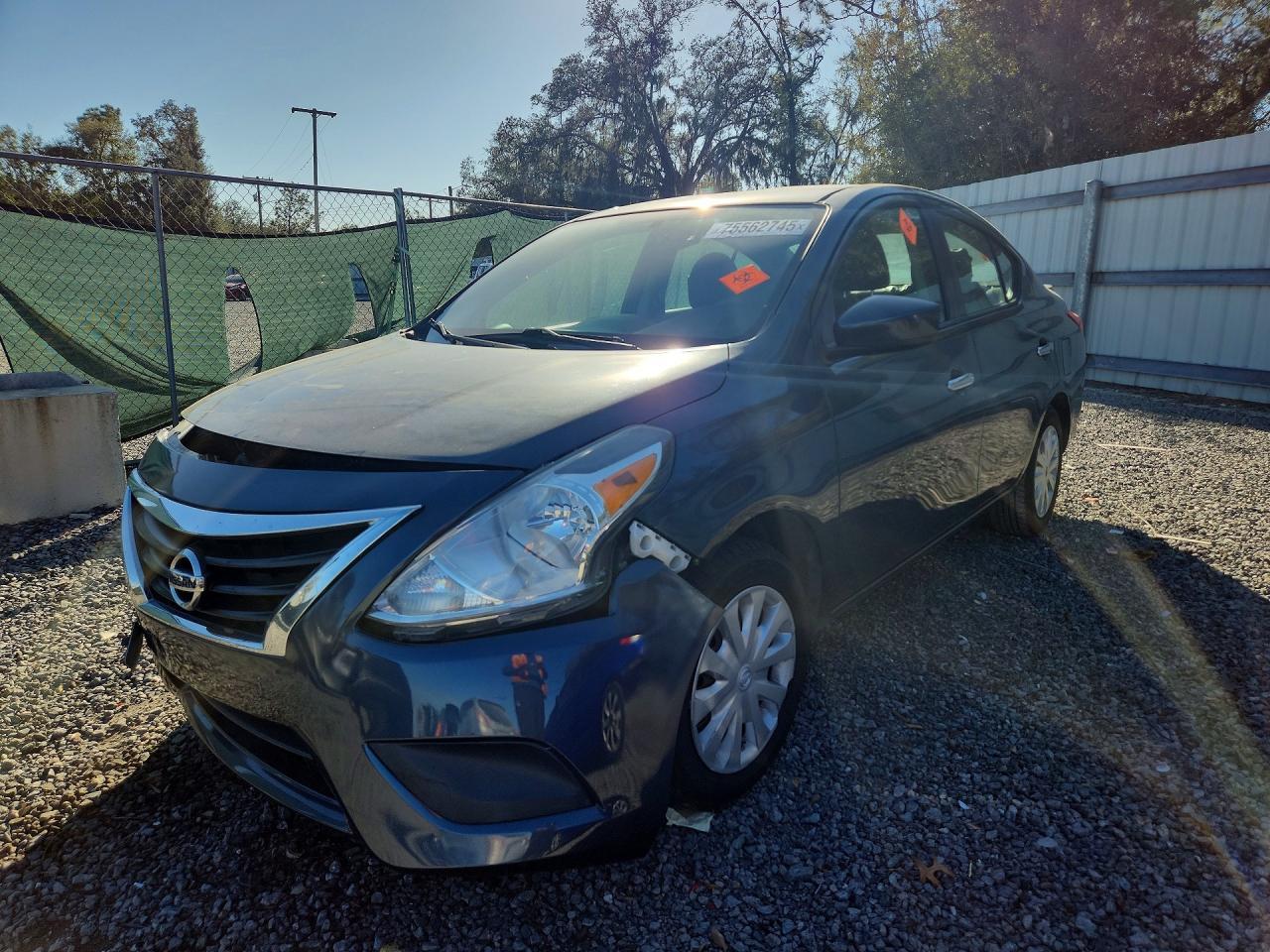 2017 NISSAN VERSA