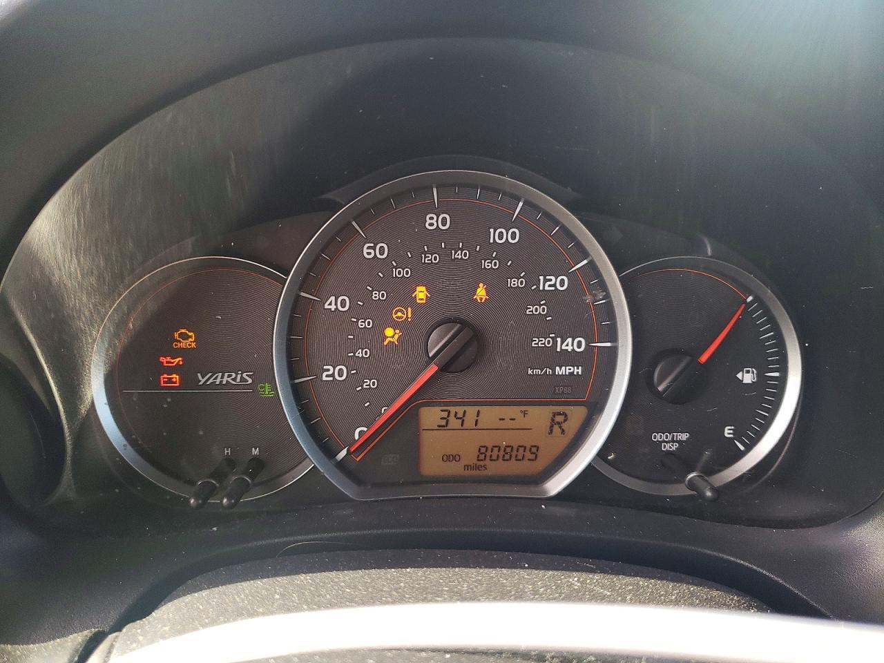 2012 TOYOTA YARIS