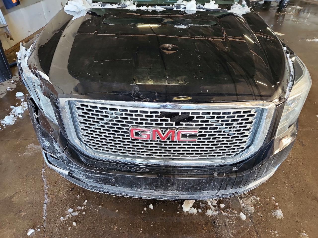 2015 GMC Yukon