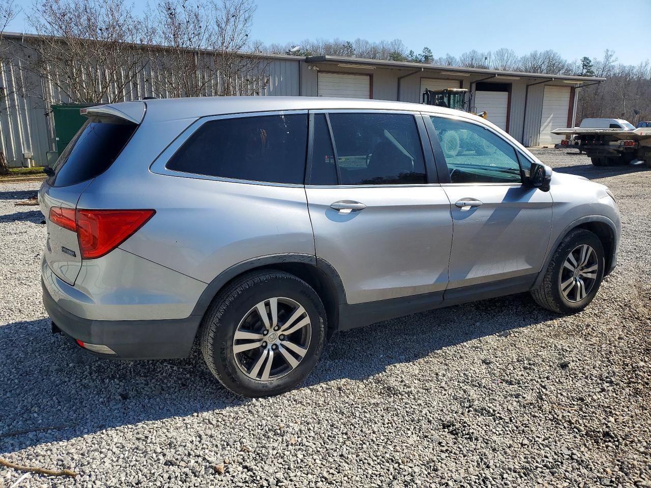 2016 HONDA PILOT