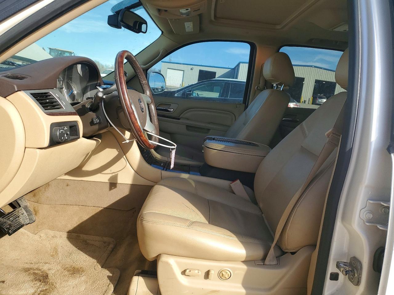 2013 CADILLAC ESCALADE