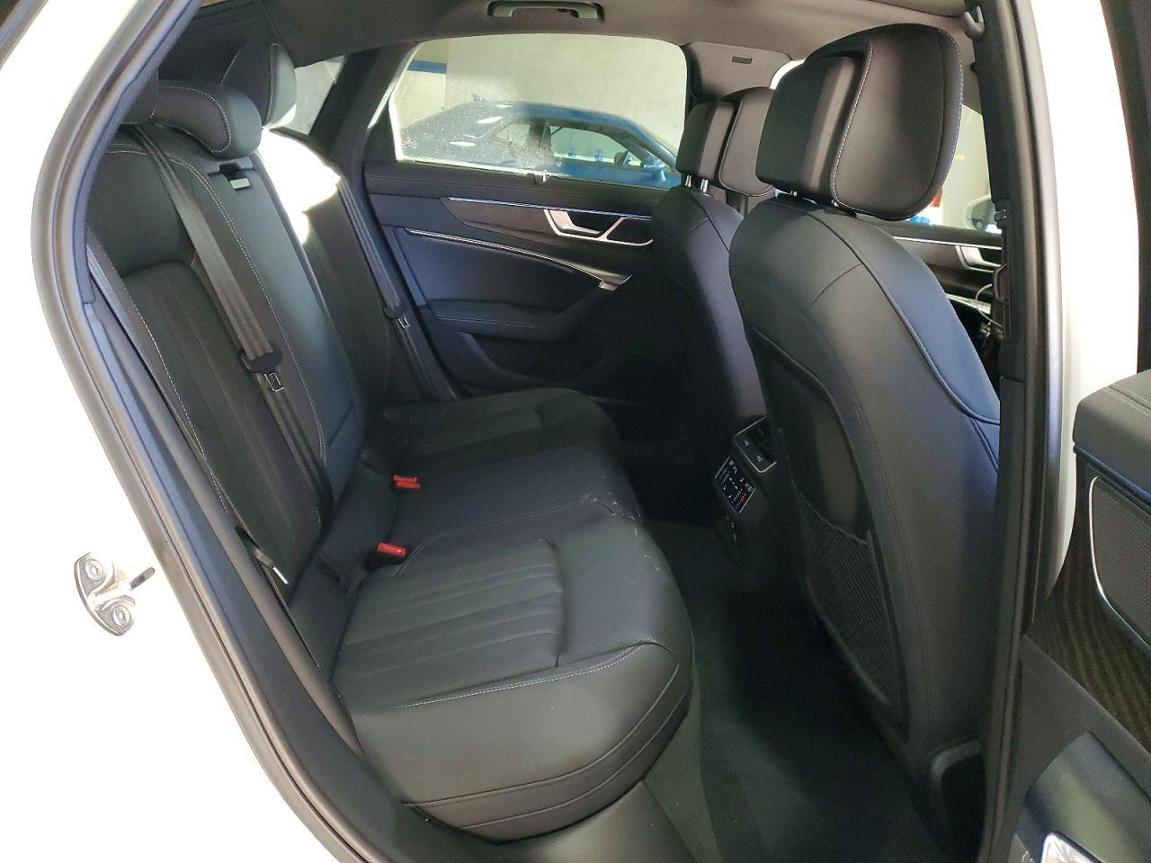2021 AUDI A6