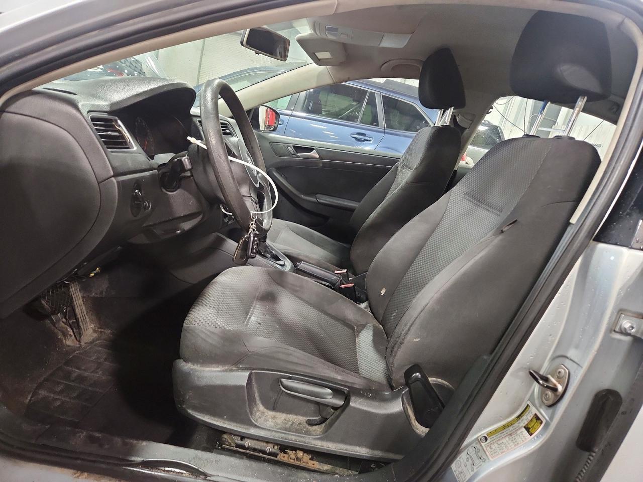 2013 VOLKSWAGEN JETTA
