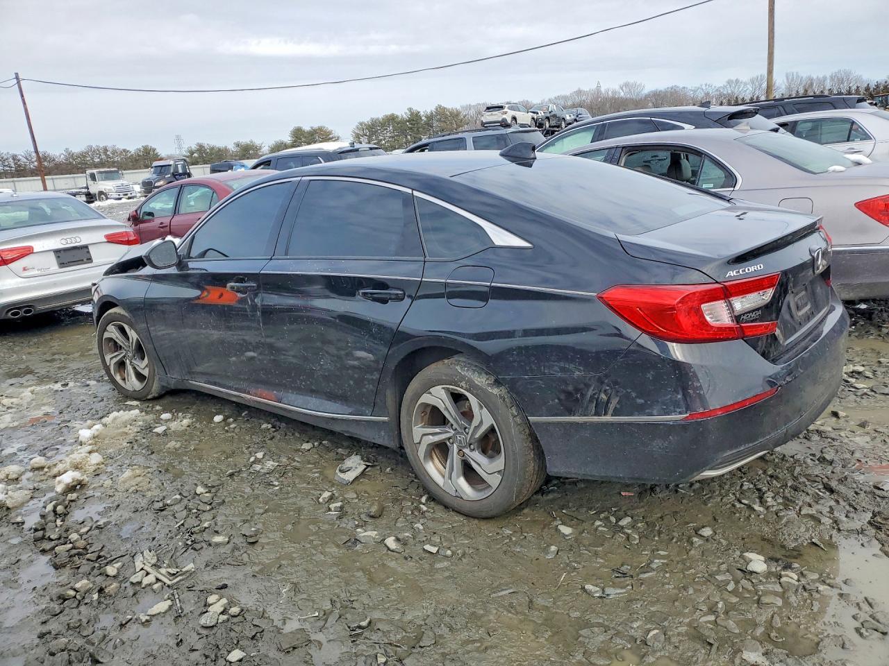 2018 HONDA ACCORD