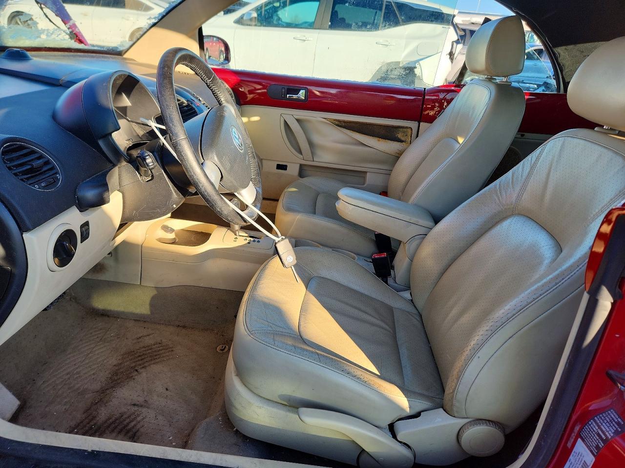 2006 VOLKSWAGEN Beetle