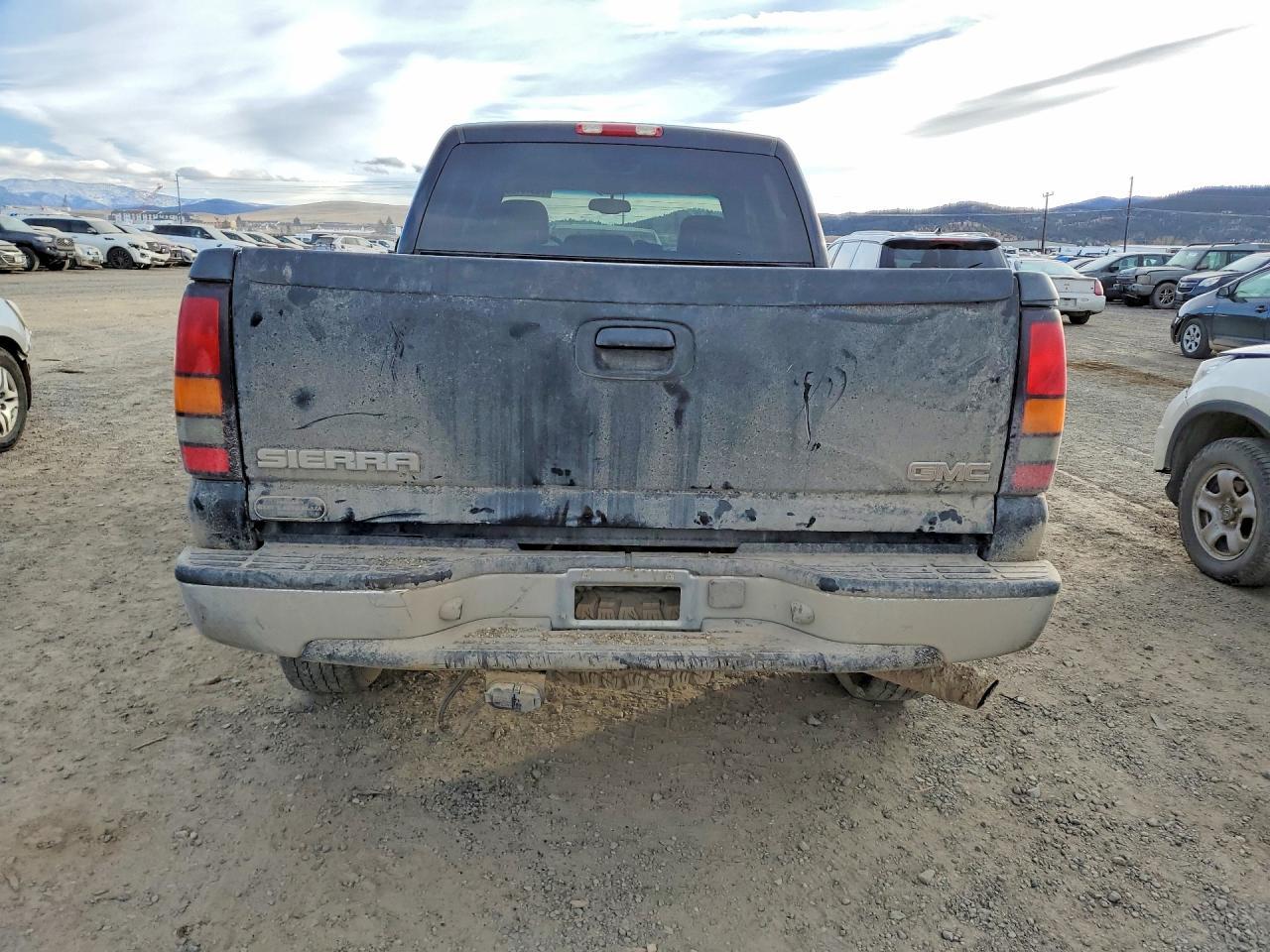 2005 GMC Sierra