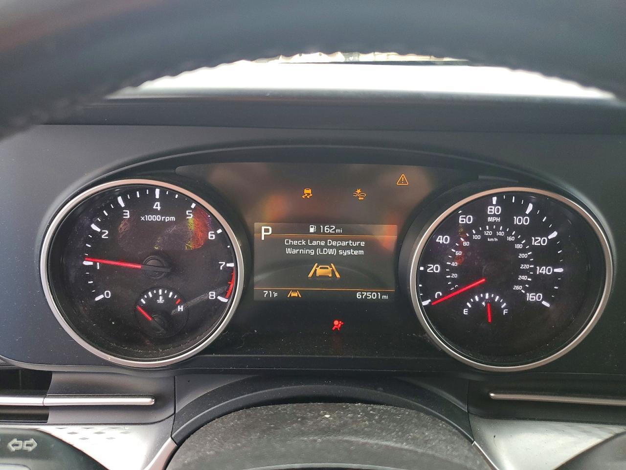 2023 KIA Carnival
