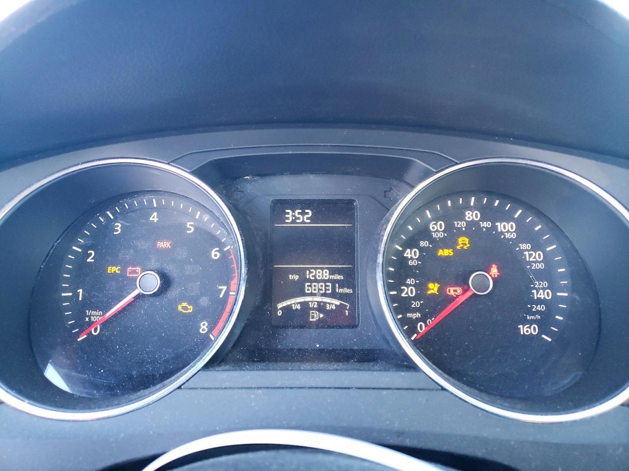 2017 VOLKSWAGEN JETTA
