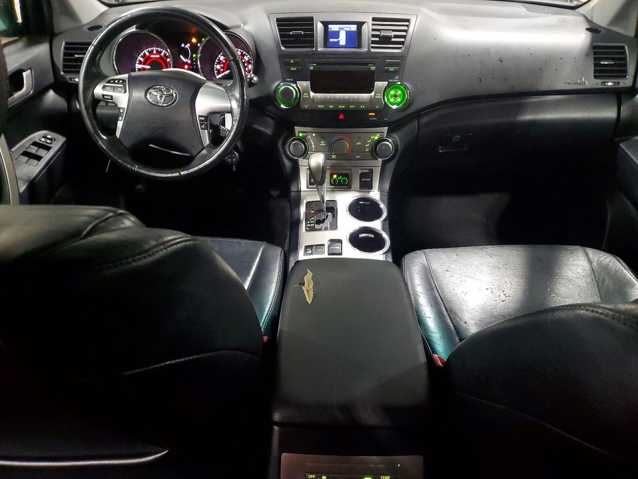 2012 TOYOTA HIGHLANDER