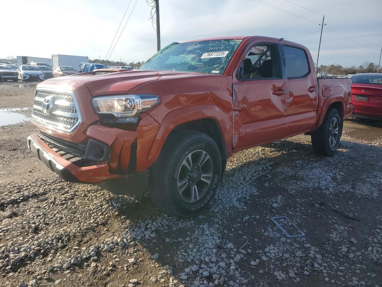 2017 TOYOTA TACOMA