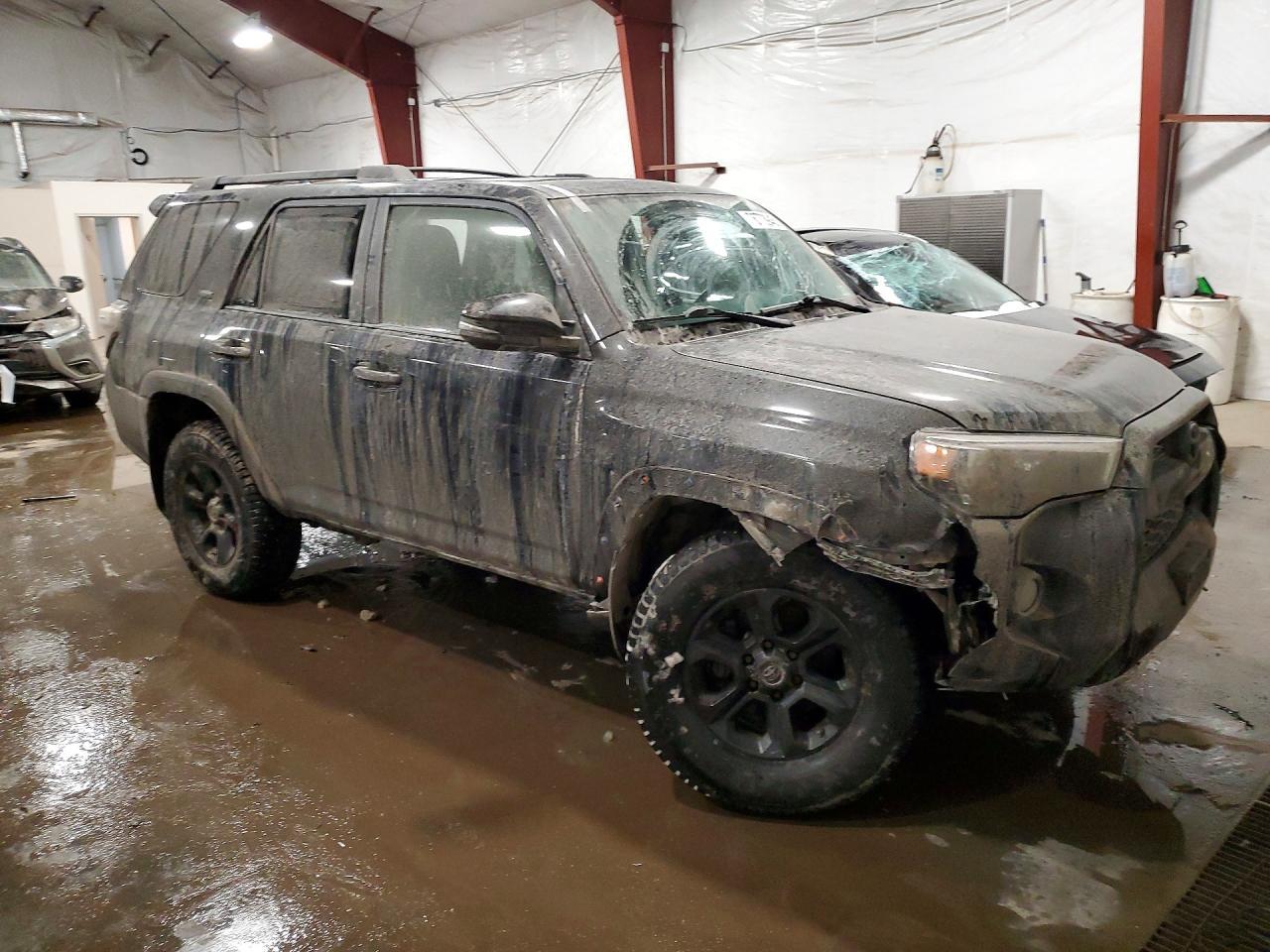 2016 TOYOTA 4Runner