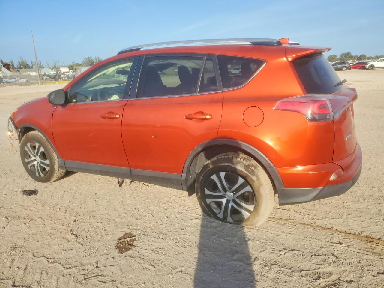2016 TOYOTA RAV4
