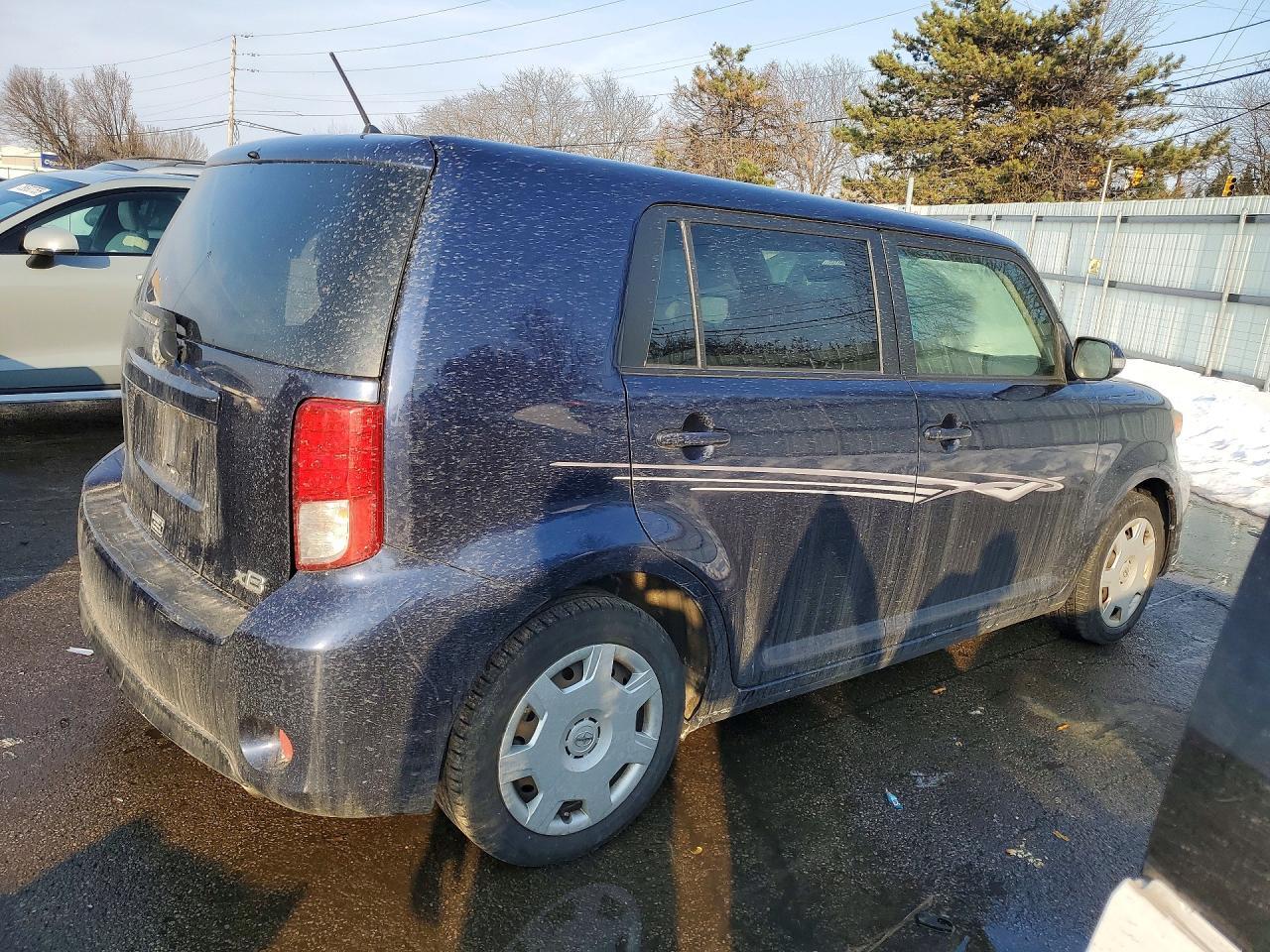 2013 SCION xB