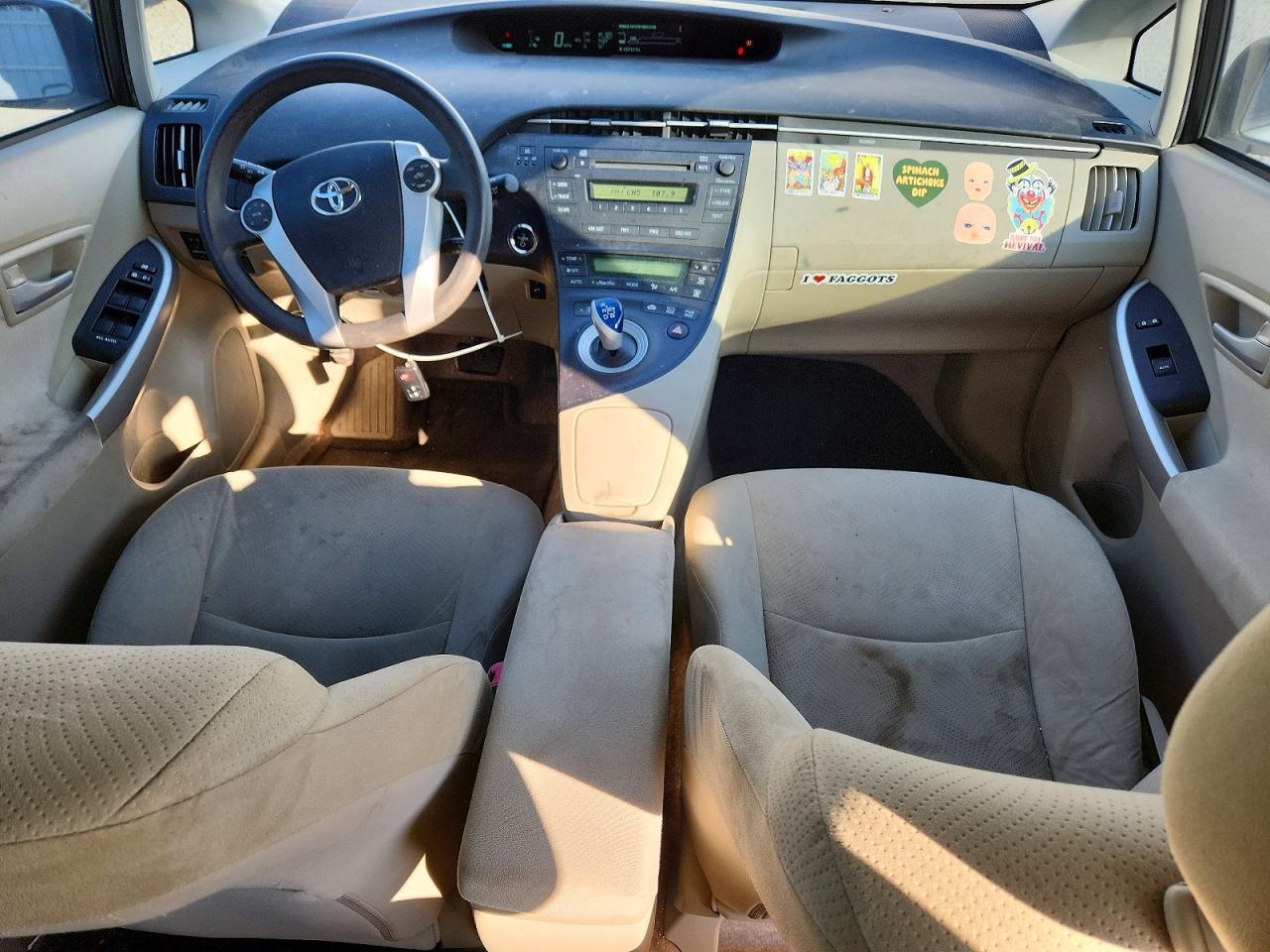 2011 TOYOTA PRIUS