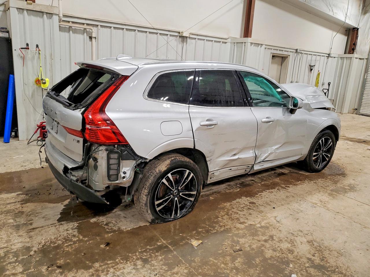 2019 VOLVO XC60