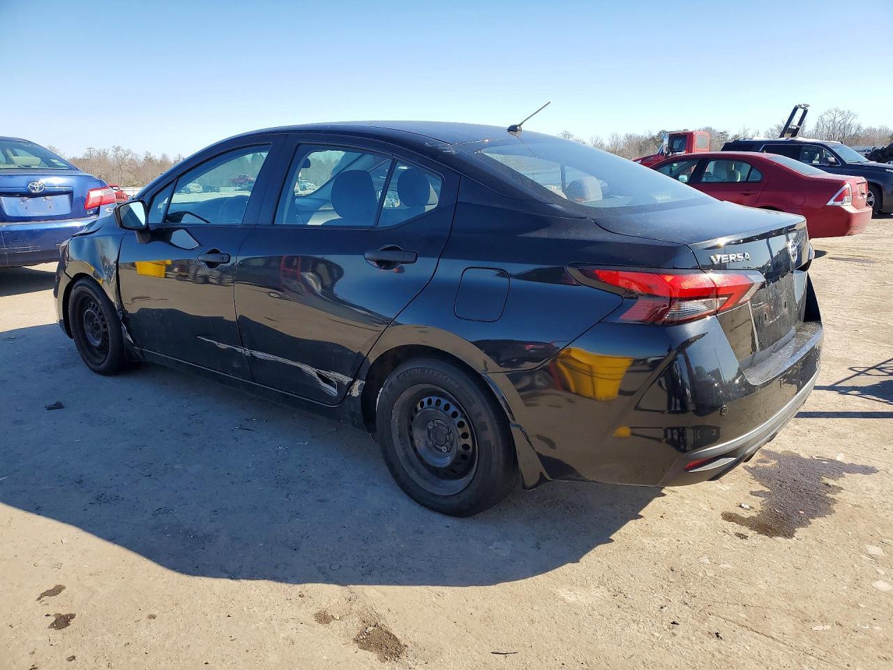 2020 NISSAN VERSA
